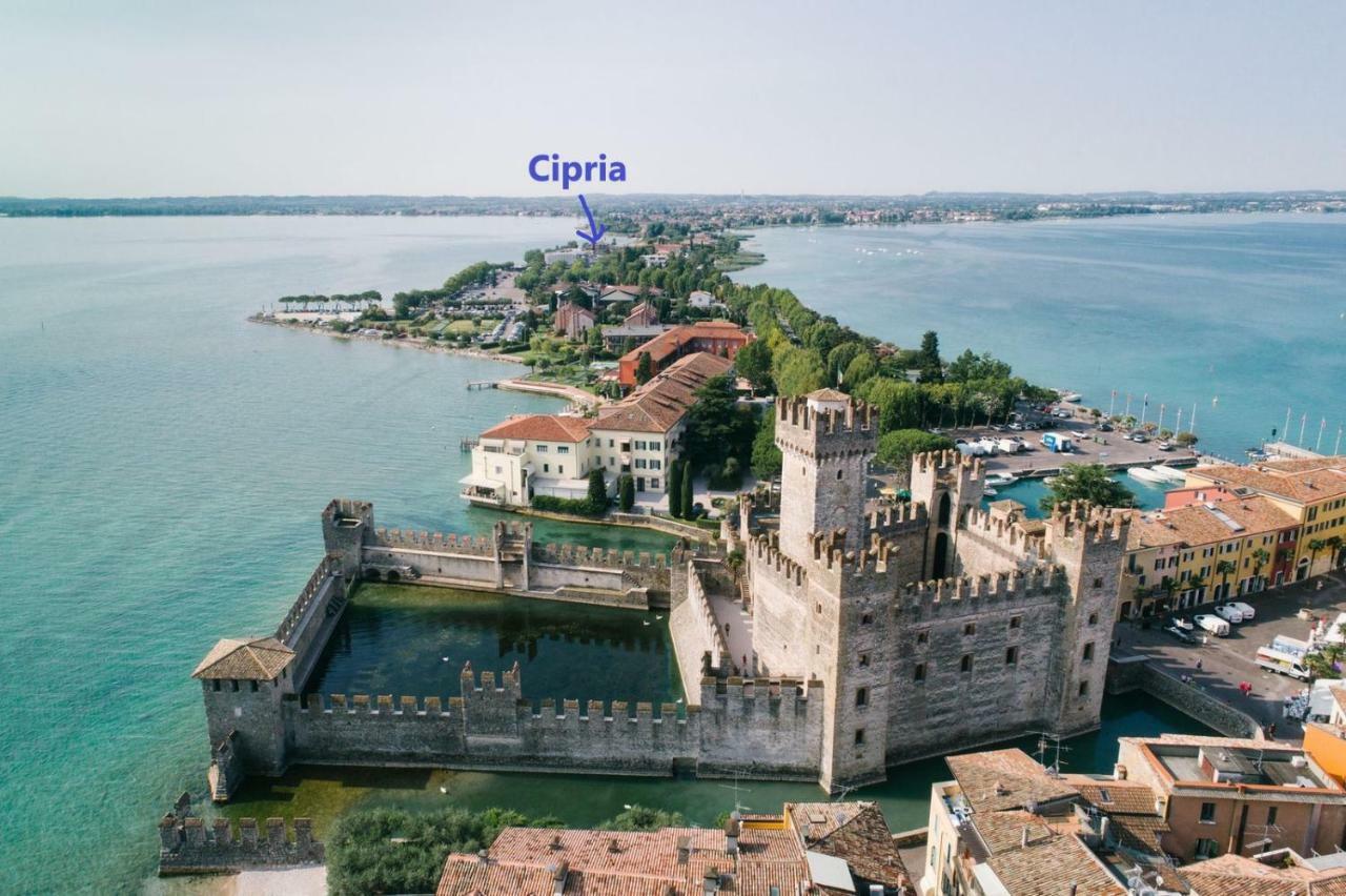 סירמיונה Appartamento Cipria מראה חיצוני תמונה
